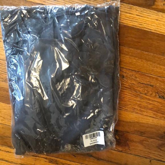 Maxi flow dress in grey - Picture 6 of 7